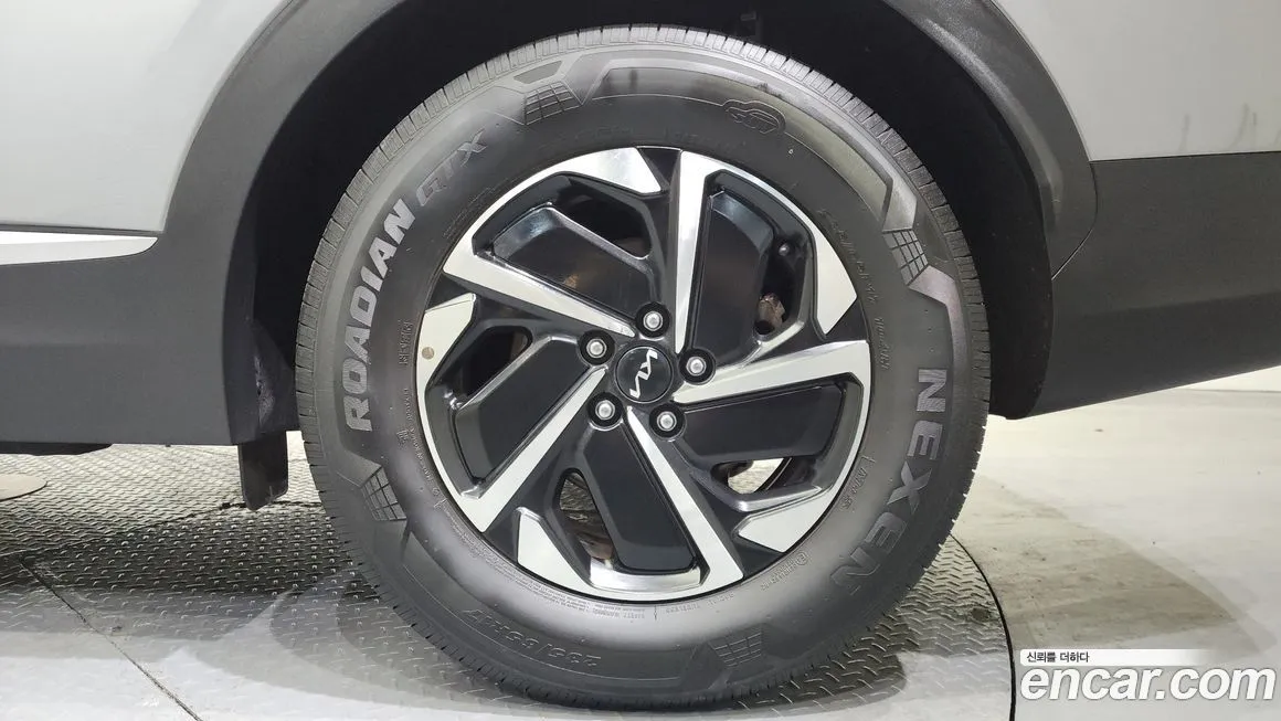 Kia Sportage — фото 9