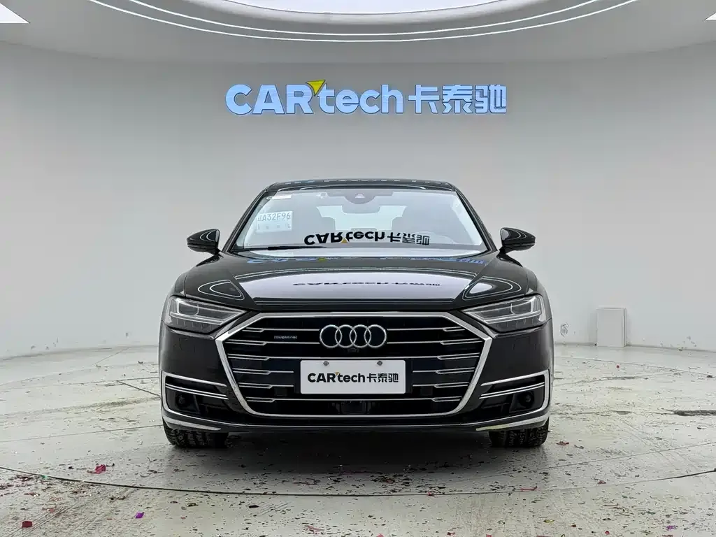 Audi A8 2022 из CN, фото 6