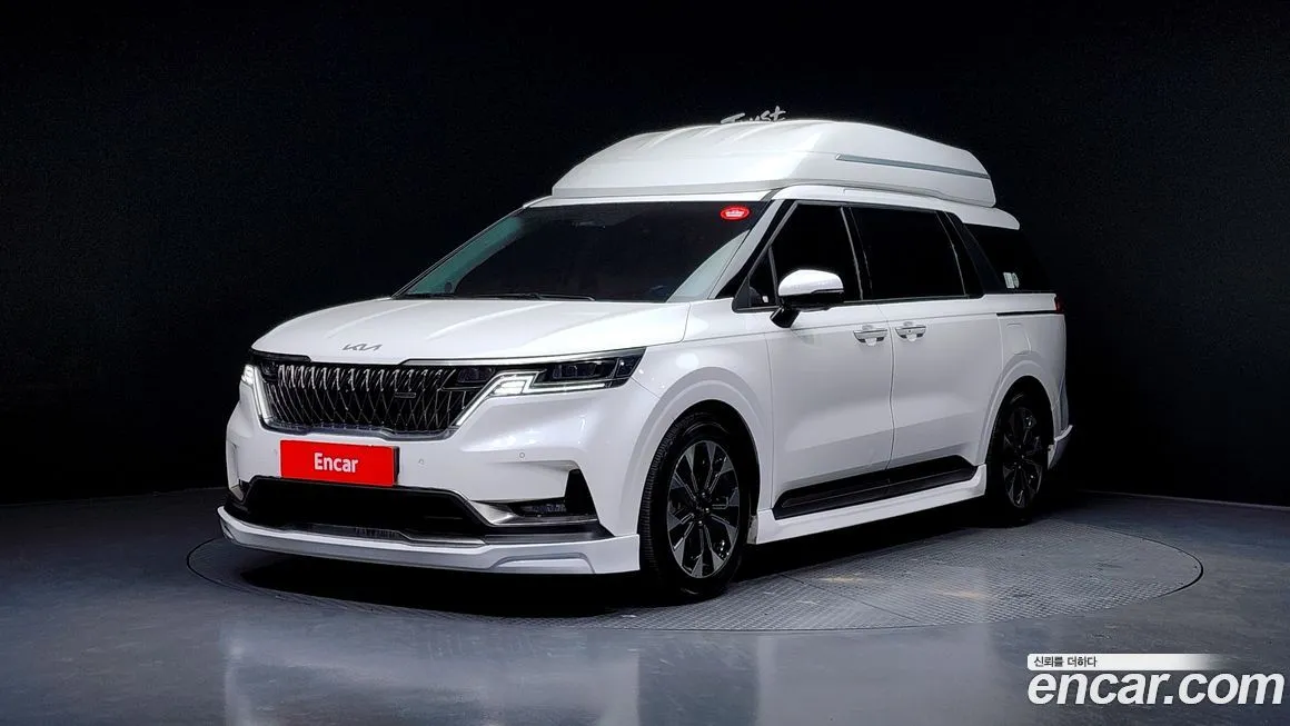 Kia Carnival — фото 1