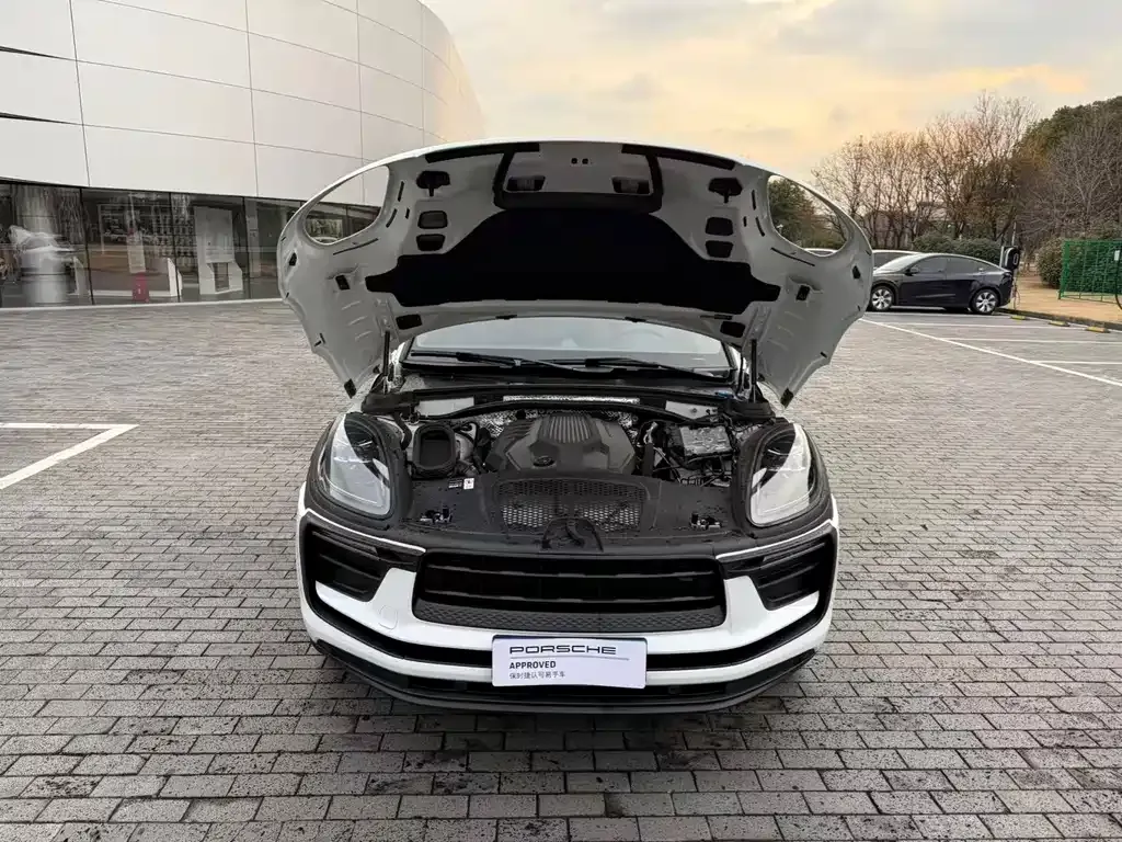 Porsche Macan 2026 из CN, фото 7