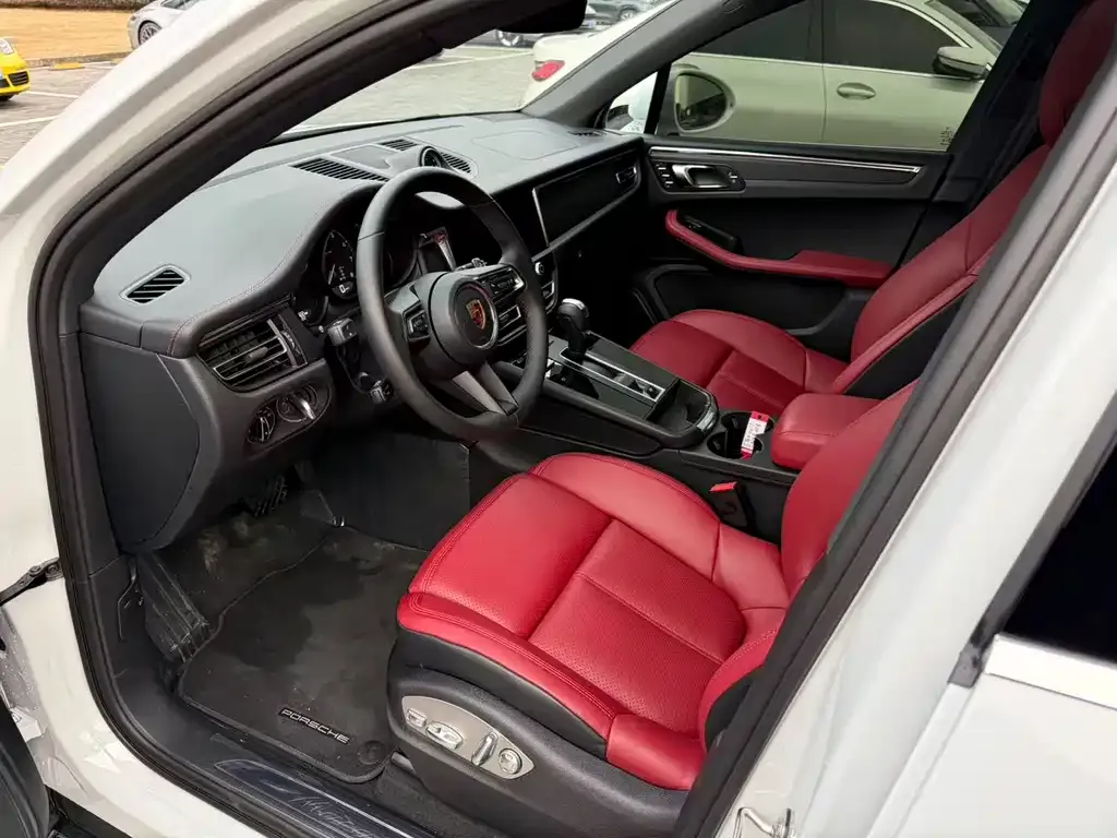 Porsche Macan 2026 из CN, фото 4