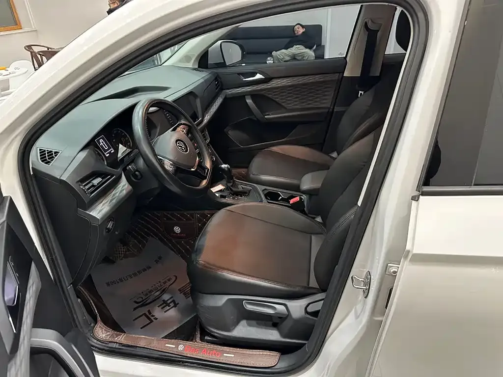 Volkswagen Tharu 2022 из CN, фото 3