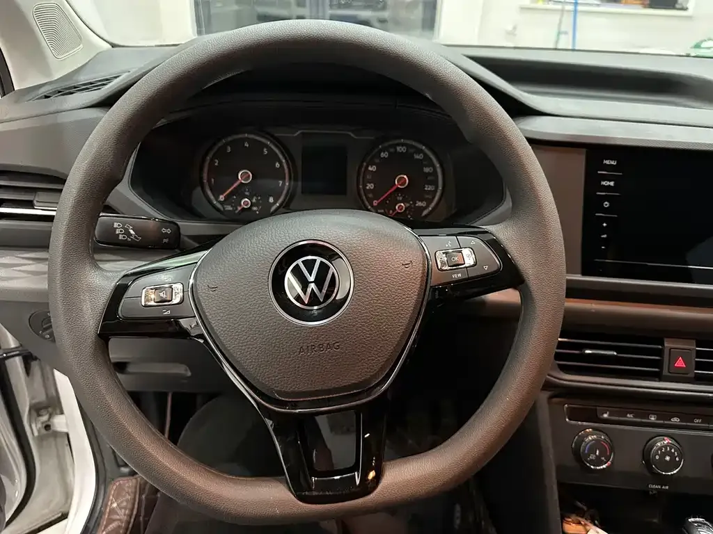 Volkswagen Tharu 2022 из CN, фото 7