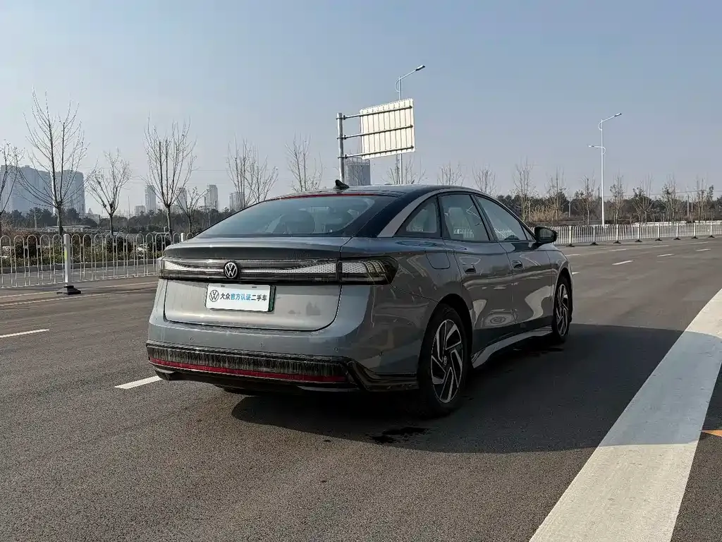 Volkswagen ID.7 VIZZION 2023 из CN, фото 9