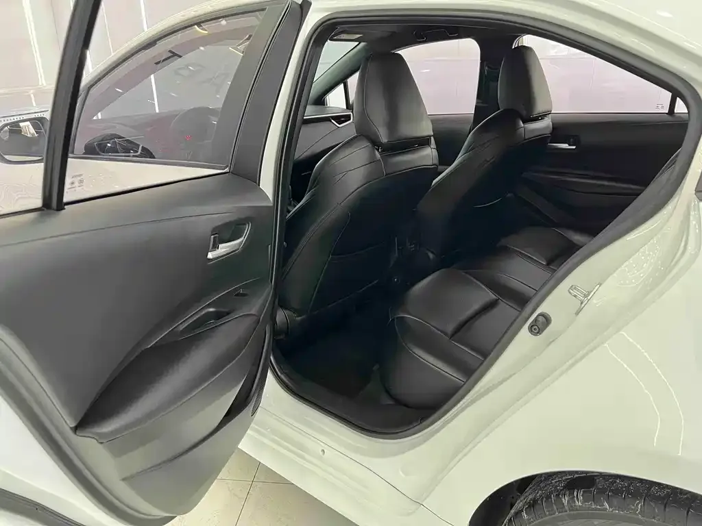 Toyota Levin 2023 из CN, фото 2