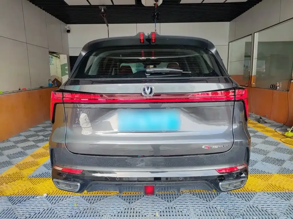 Changan CS75PLUS 2024 из CN, фото 2
