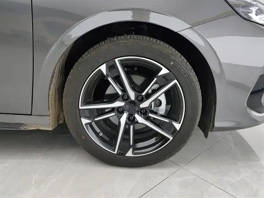 Geely Binrui 2025 из CN, фото 10
