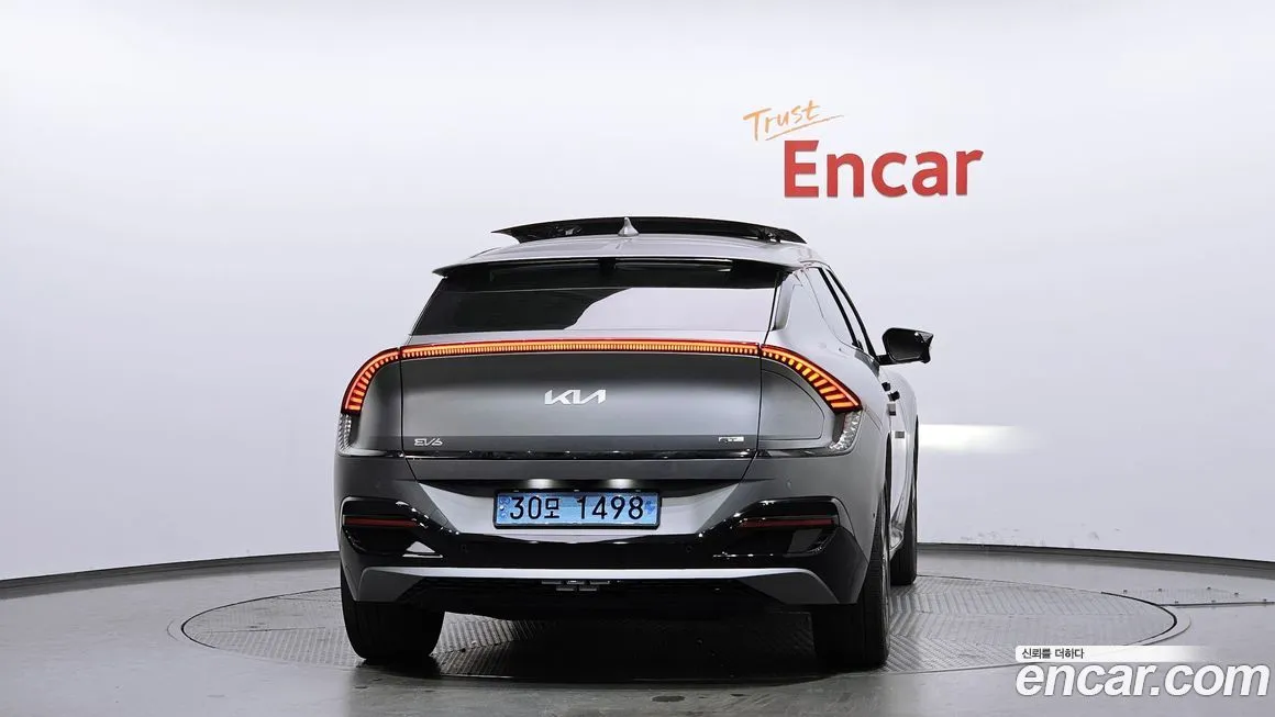 Kia EV6 — фото 6