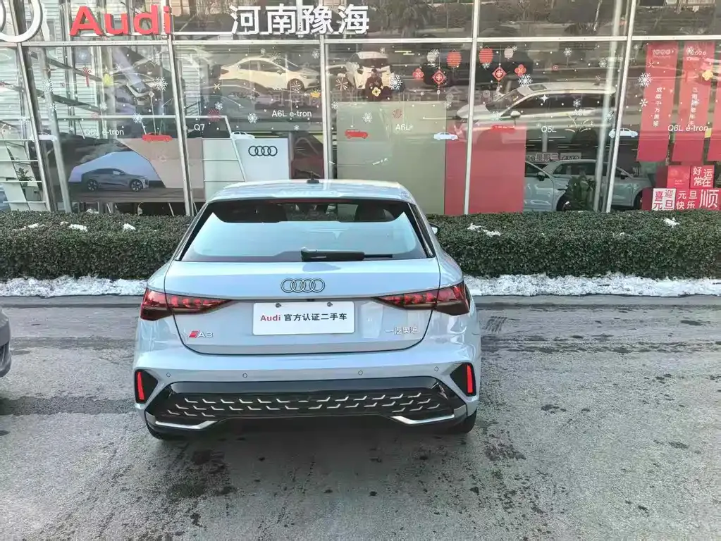 Audi A3 2024 из CN, фото 7