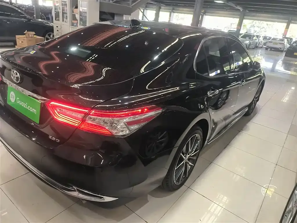 Toyota Camry 2024 из CN, фото 10