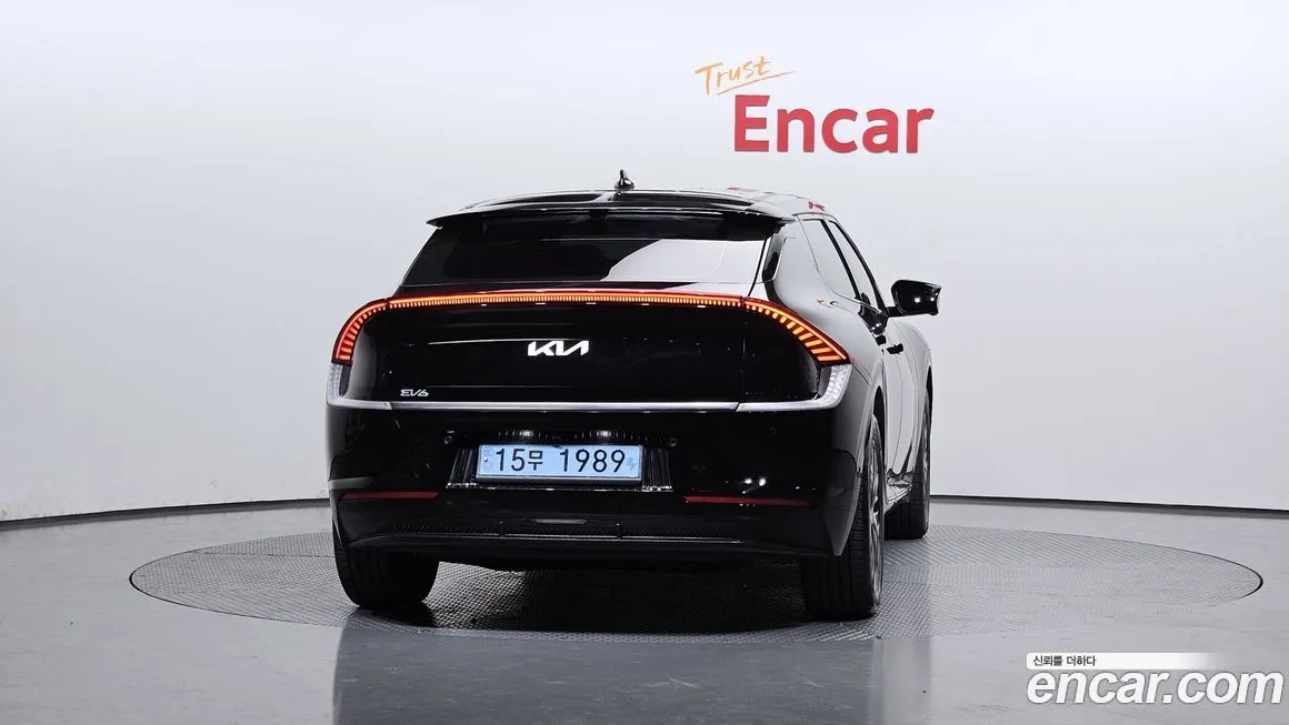Kia EV6 — фото 7