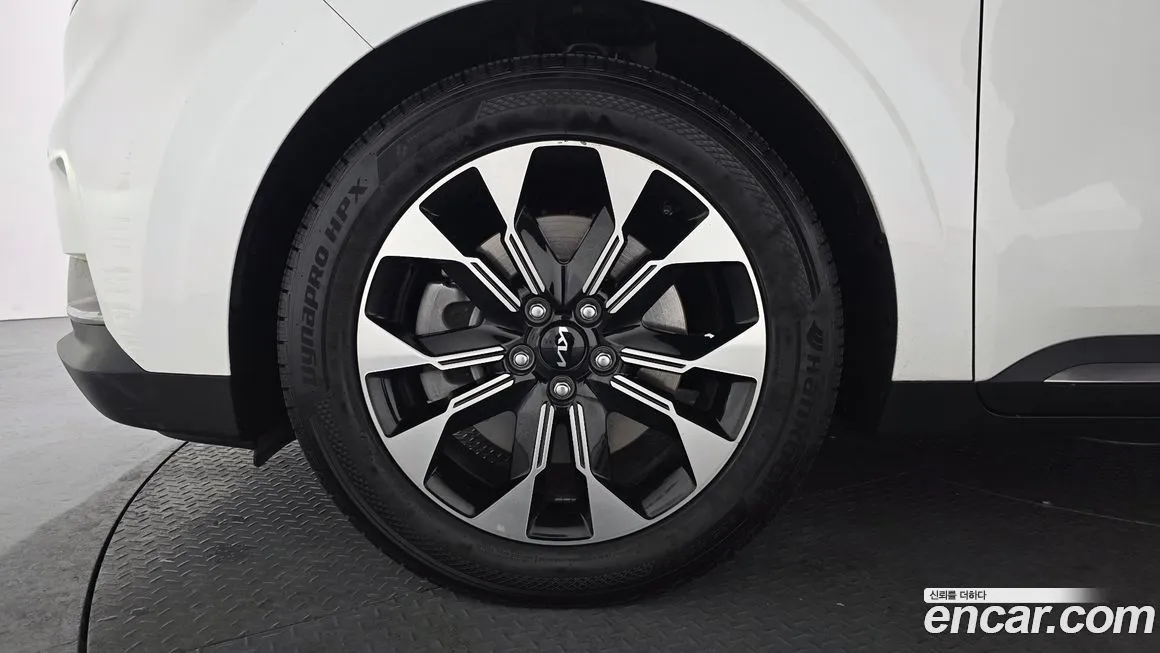 Kia Carnival 2023 из KR, фото 7