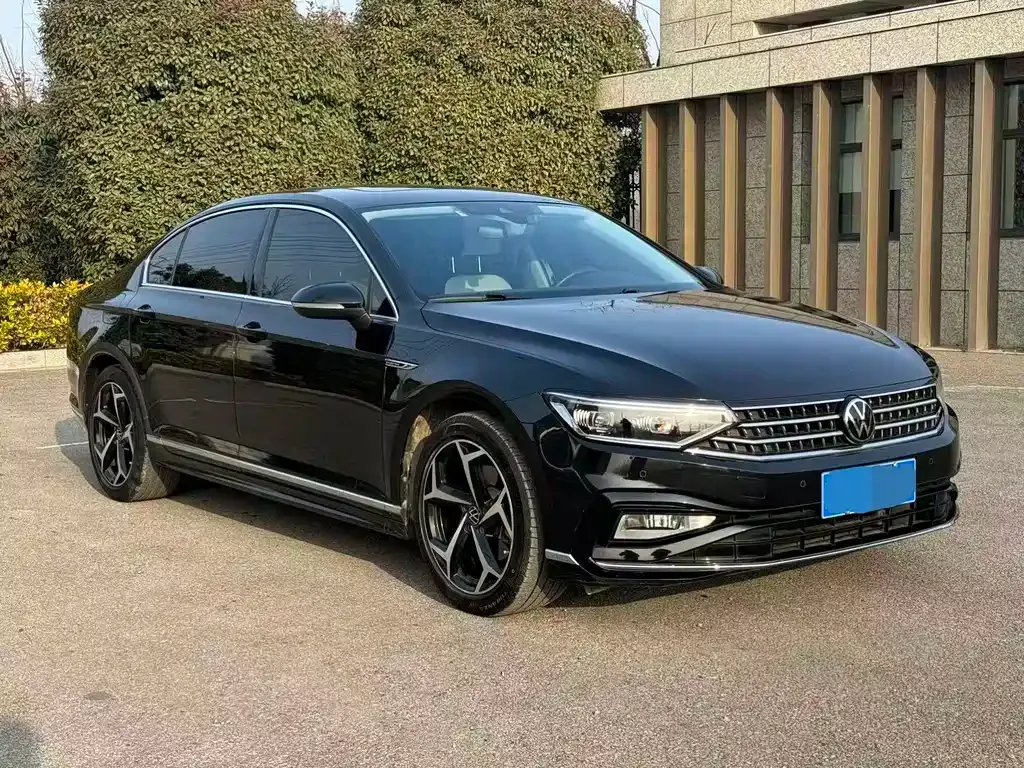 Volkswagen Magotan 2022 из CN, фото 2