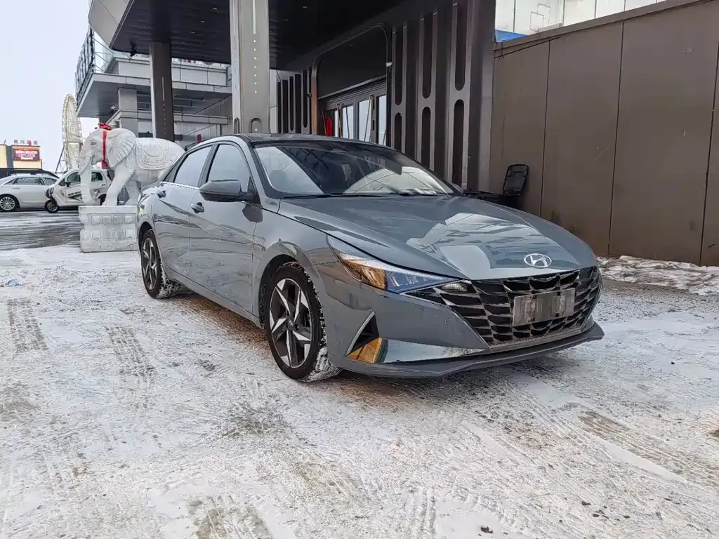 Hyundai Elantra 2022 из CN, фото 4