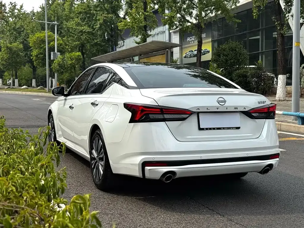 Nissan Teana 2024 из CN, фото 3