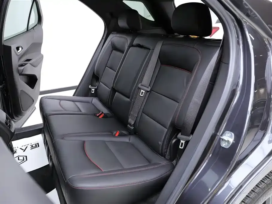 Chevrolet Equinox 2021 из CN, фото 3