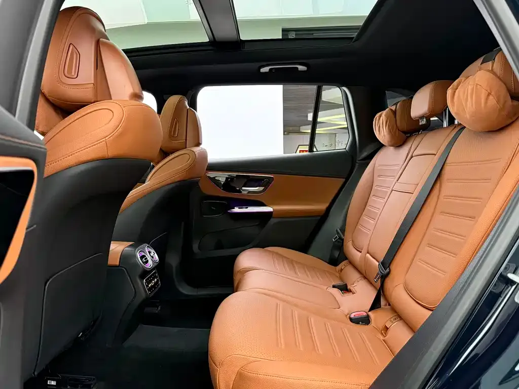 Mercedes-Benz GLC 2023 из CN, фото 6
