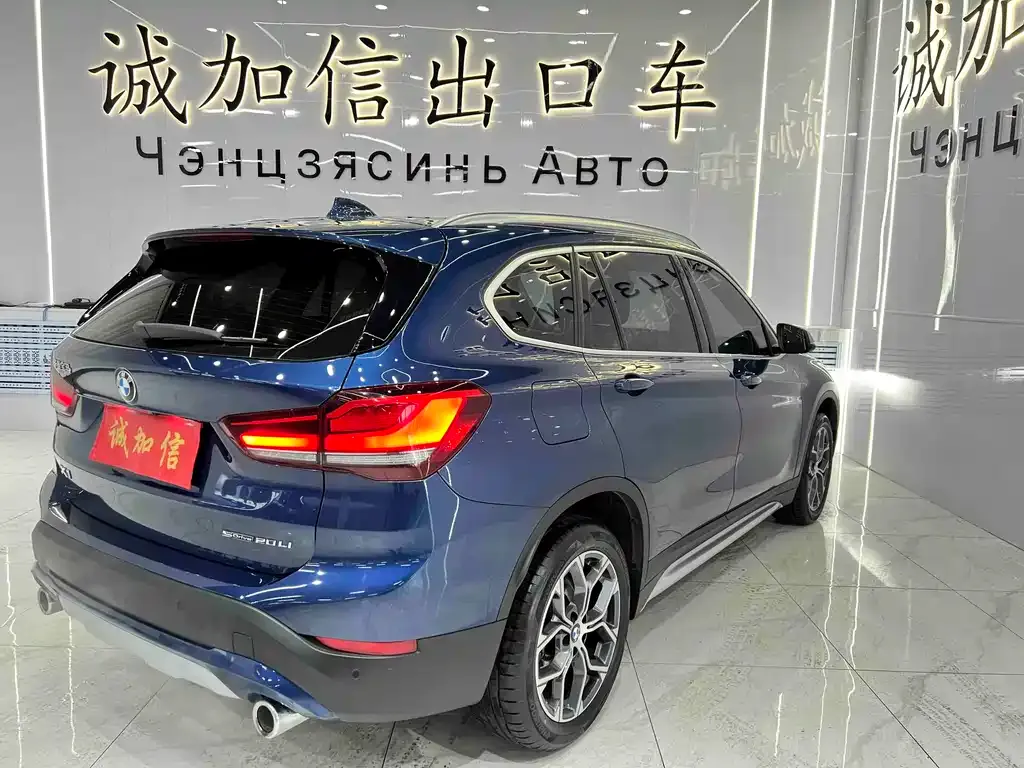 BMW X1 — фото 3