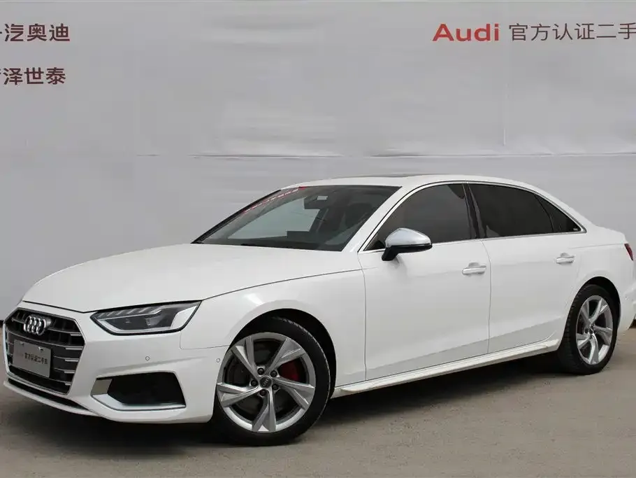 Audi A4L 2021 из CN, фото 1