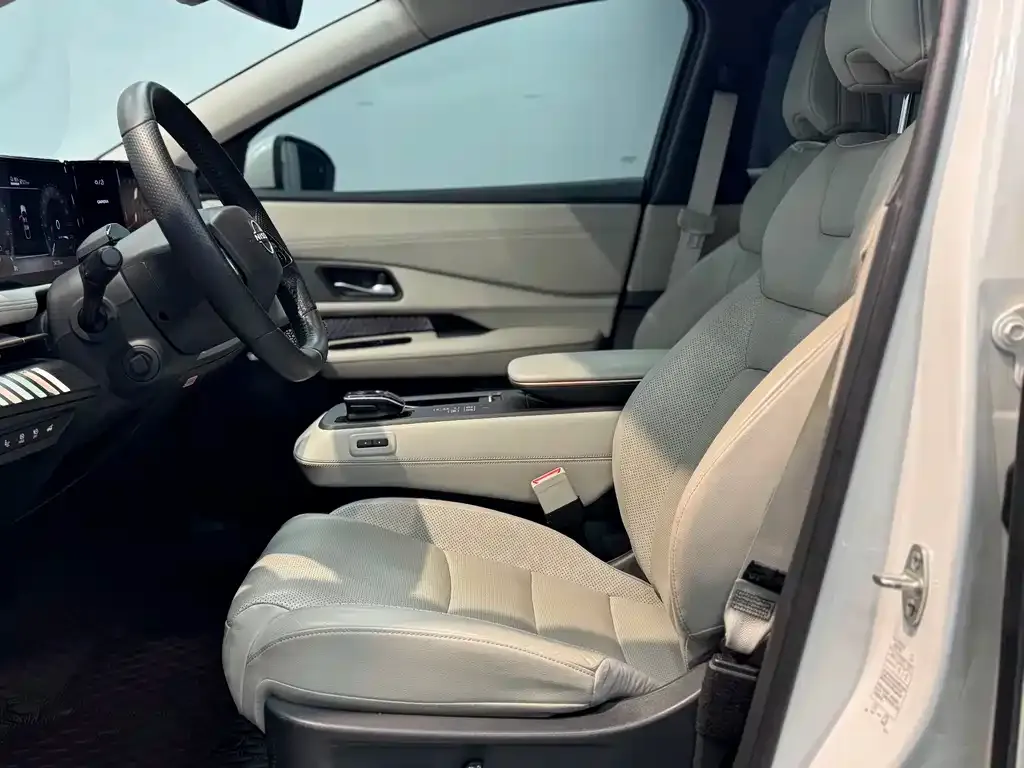 Nissan Ariya 2024 из CN, фото 8