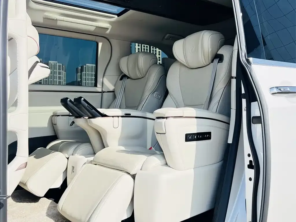 Lexus LM 2024 из CN, фото 8