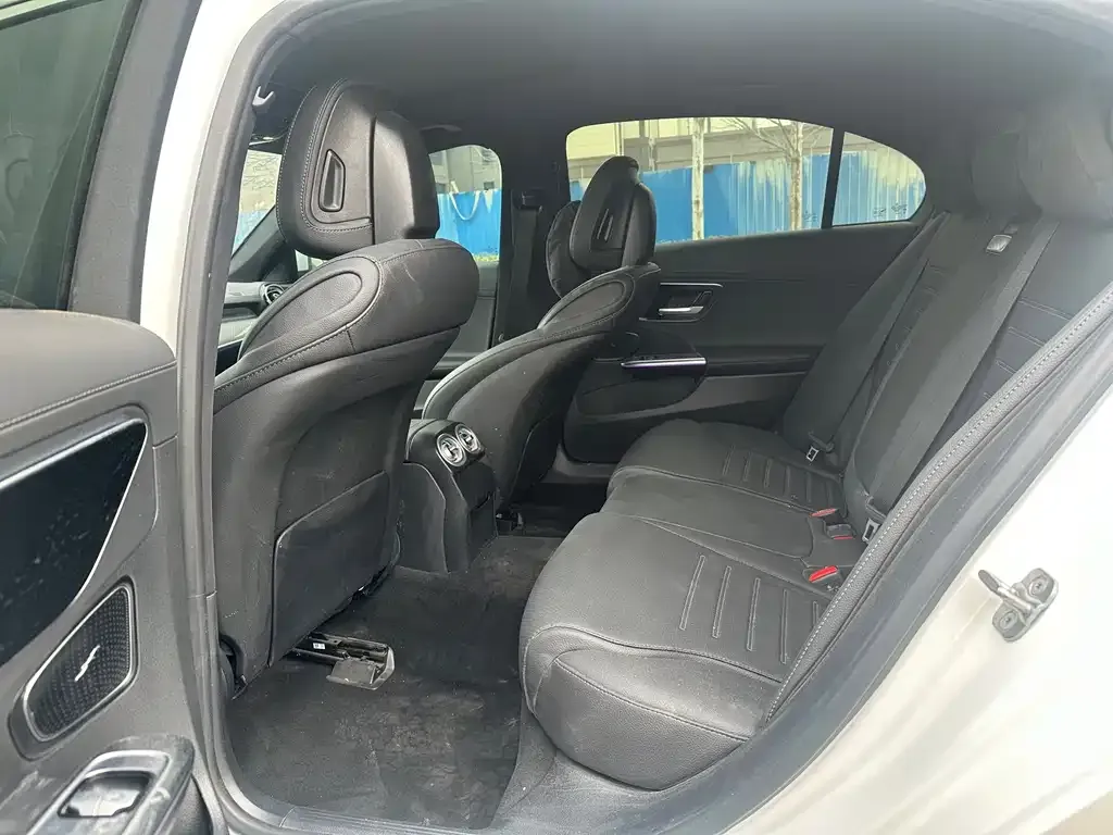 Mercedes-Benz C-Class 2025 из CN, фото 3