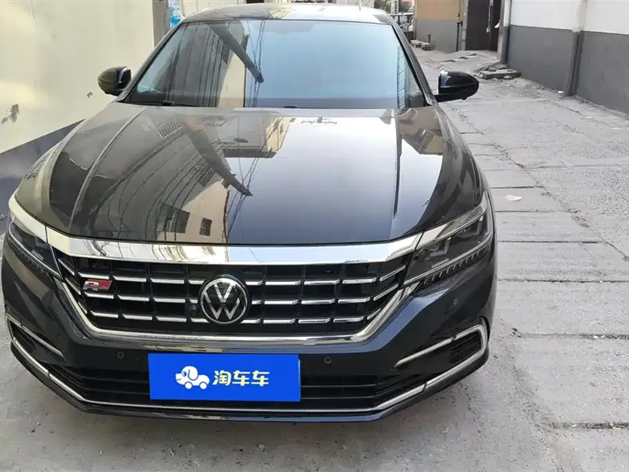 Volkswagen Passat — фото 2
