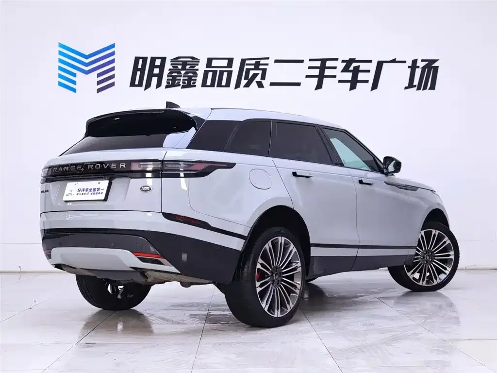 Land Rover Velar — фото 9