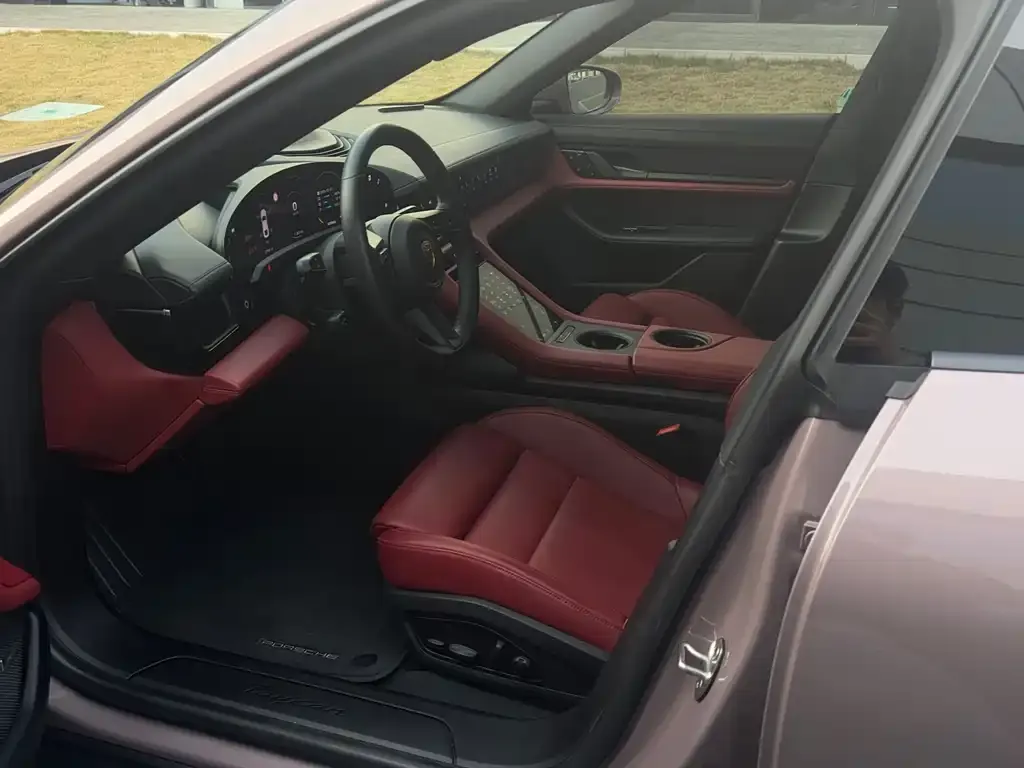 Porsche Taycan 2024 из CN, фото 2