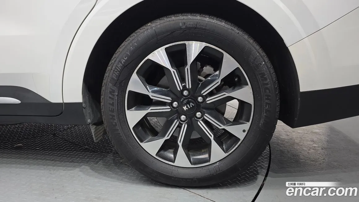 Kia Carnival 2021 из KR, фото 6