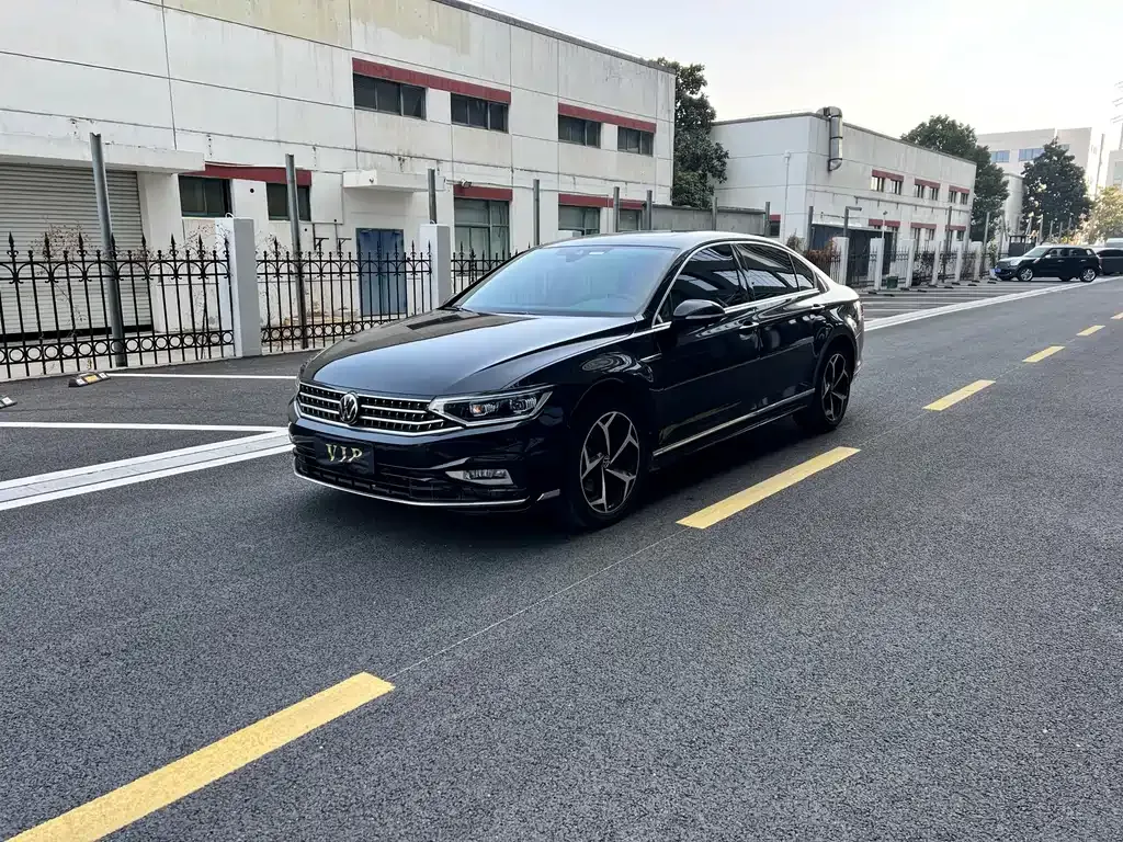 Volkswagen Magotan 2023 из CN, фото 1