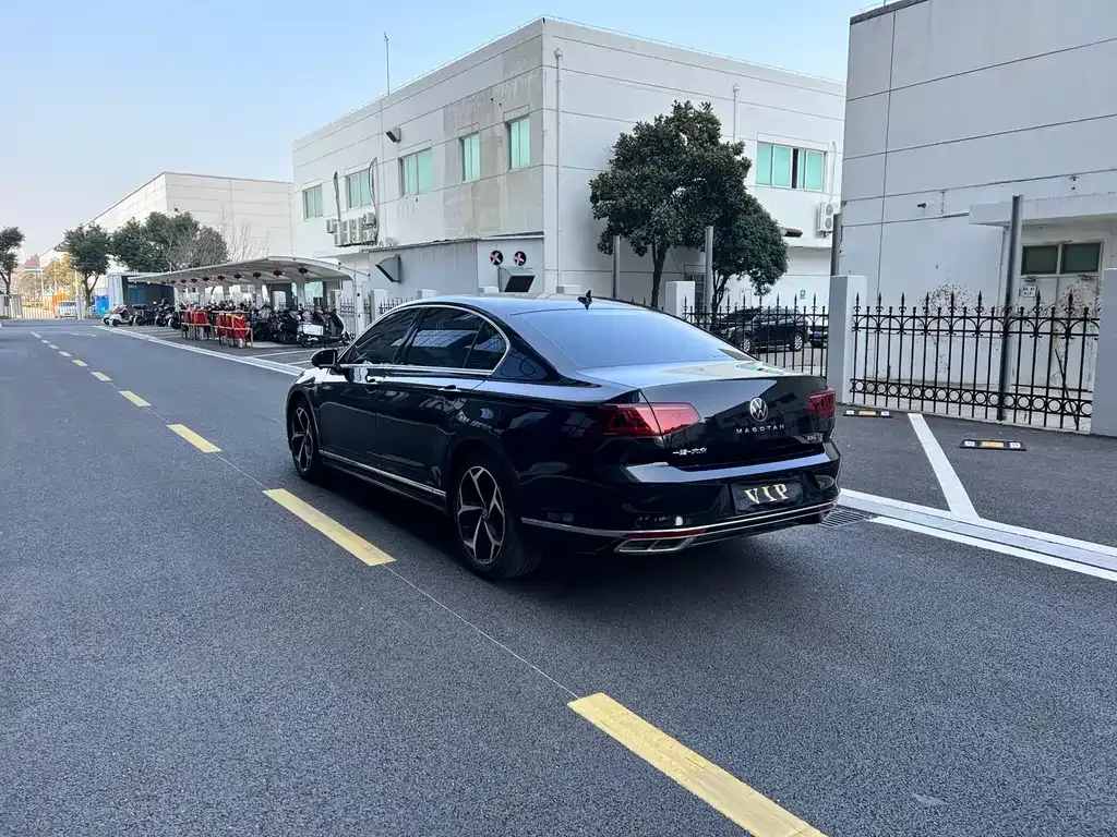 Volkswagen Magotan 2023 из CN, фото 6