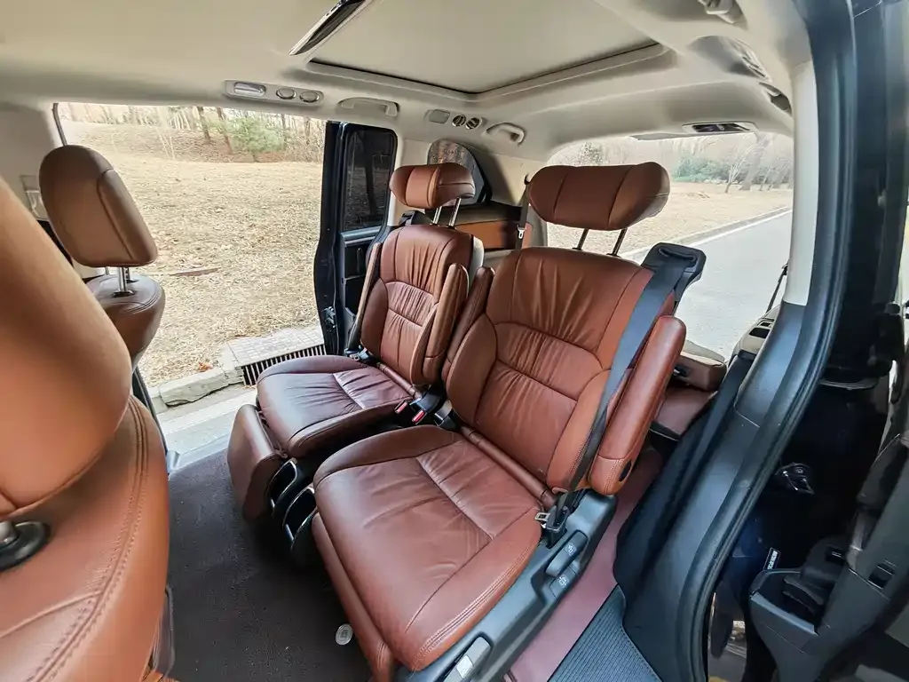 Honda Odyssey 2022 из CN, фото 3