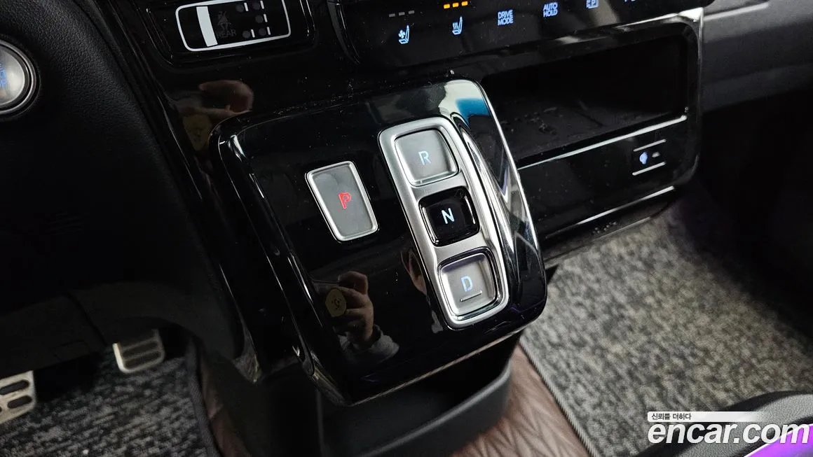 Hyundai Staria 2025 из KR, фото 8