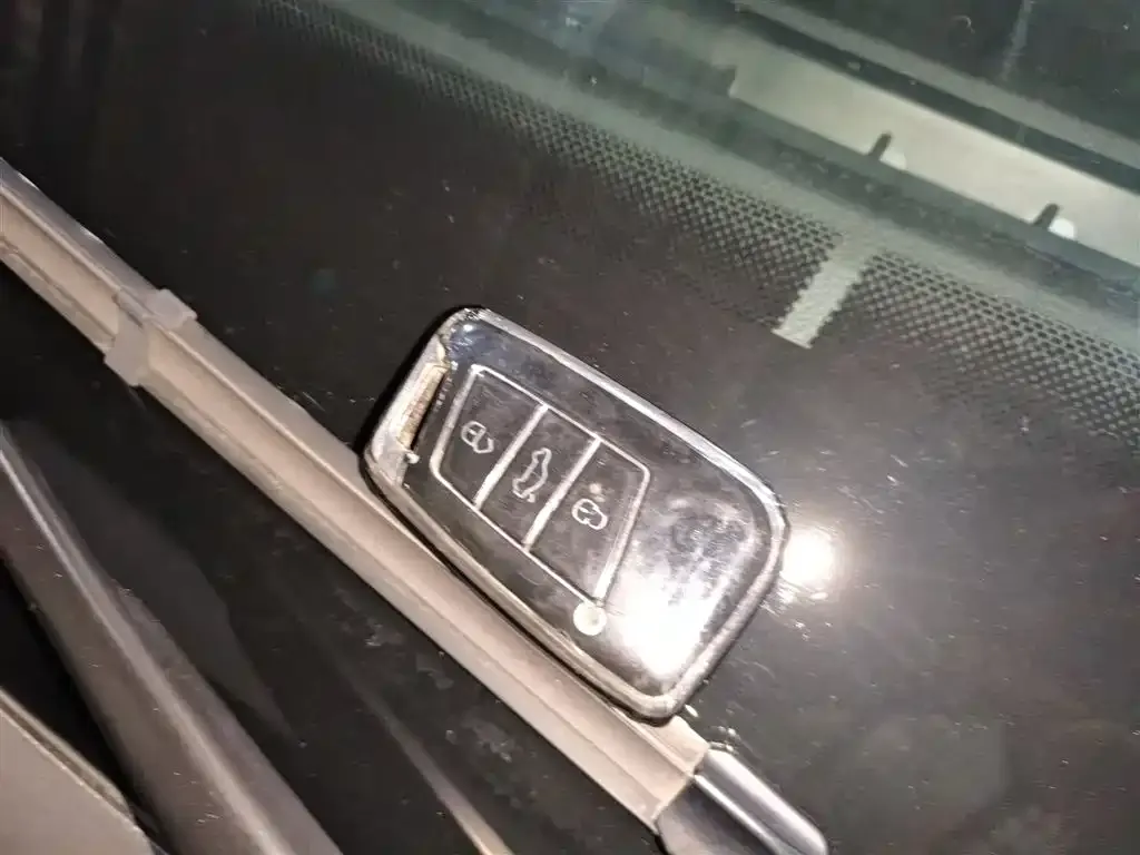 Volkswagen Passat New Energy 2022 из CN, фото 9