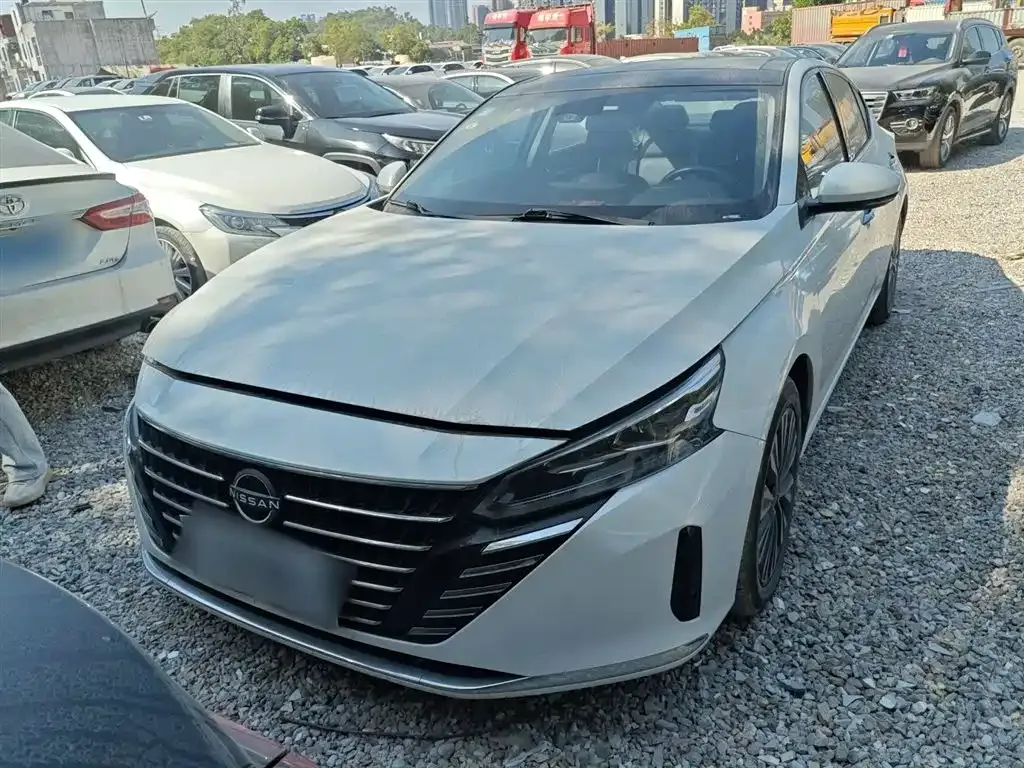 Nissan Teana 2023 из CN, фото 2