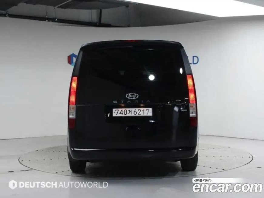 Hyundai Staria — фото 3