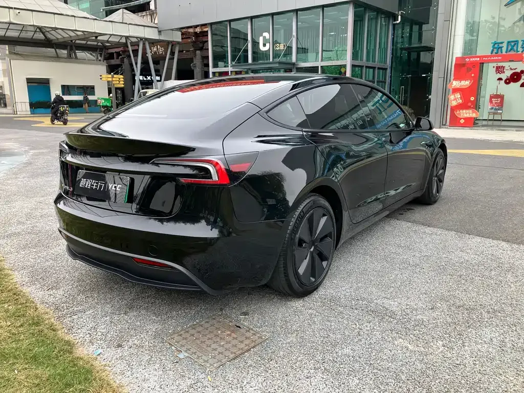 Tesla Model 3 2023 из CN, фото 7