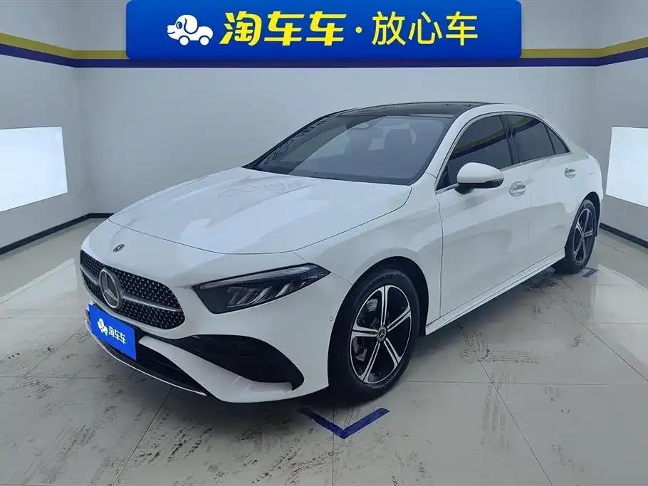 Mercedes-Benz A-Class 2023 из CN, фото 1
