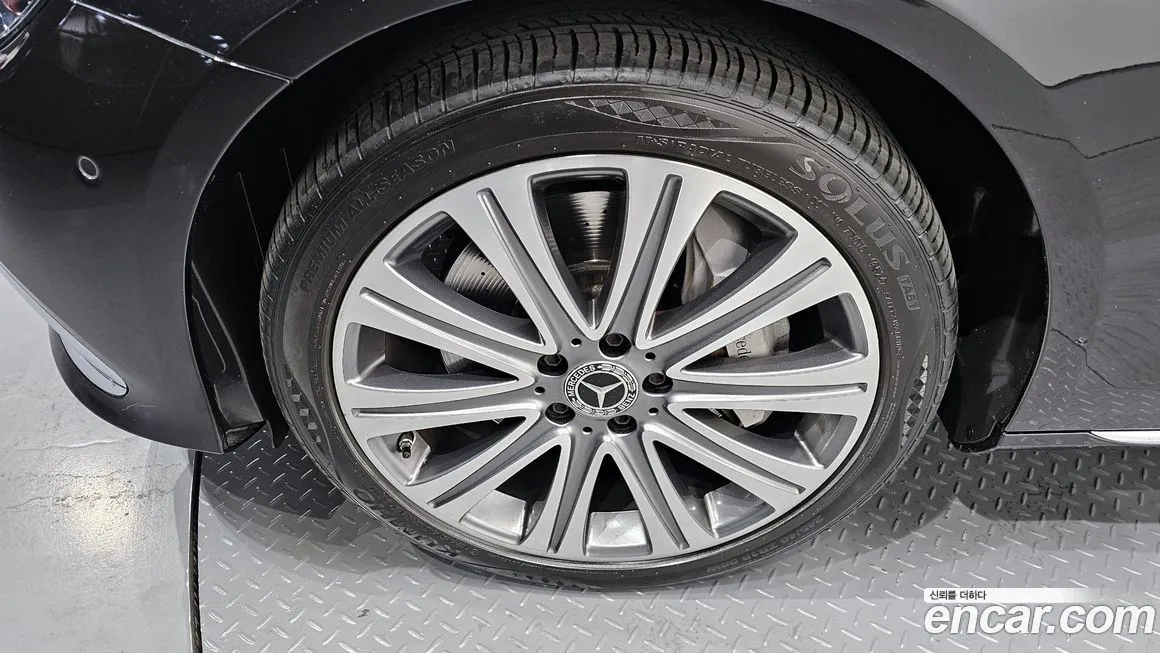 Mercedes-Benz E-Class 2021 из KR, фото 8