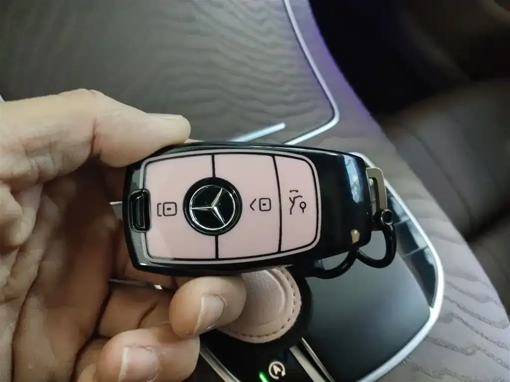 Mercedes-Benz E-Class 2022 из CN, фото 2