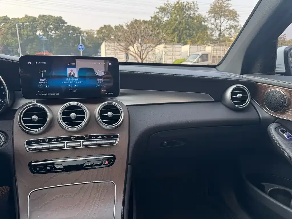 Mercedes-Benz GLC 2022 из CN, фото 6