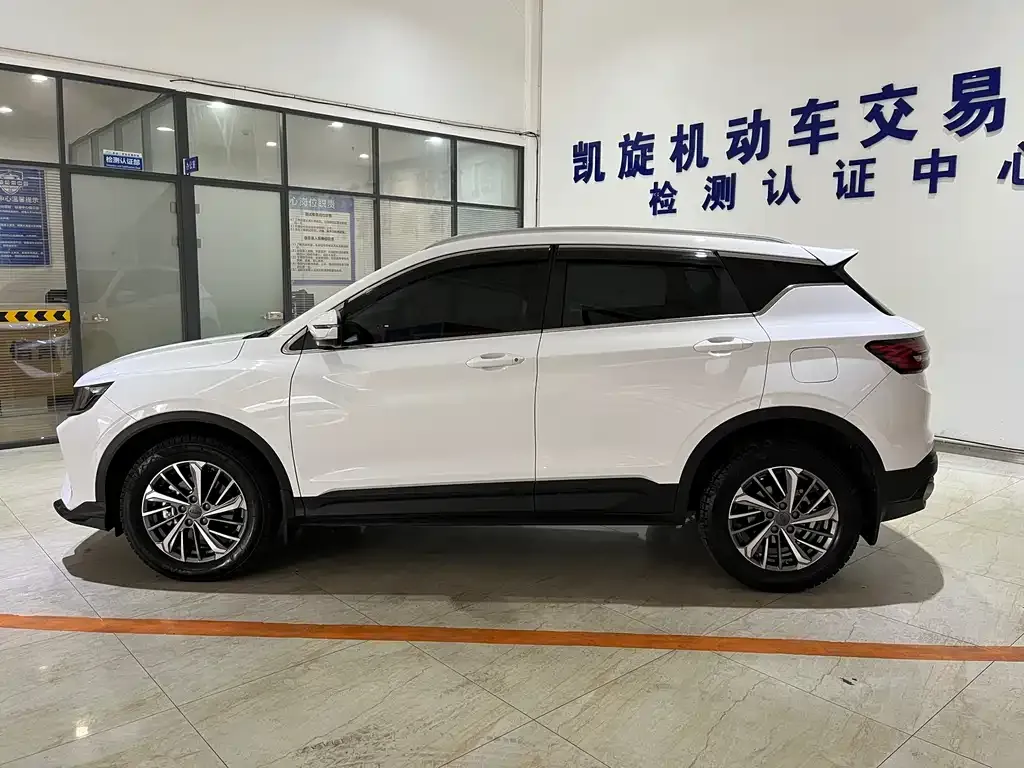 Geely Binyue 2023 из CN, фото 6
