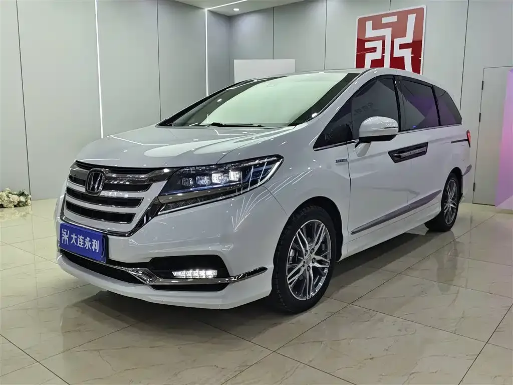 Honda Elysion 2021 из CN, фото 1