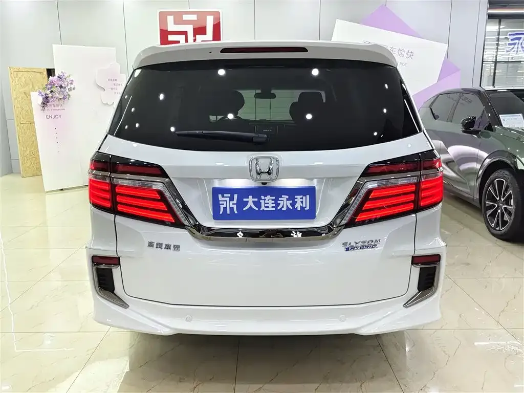 Honda Elysion 2021 из CN, фото 7