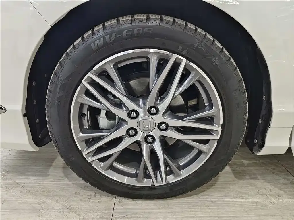 Honda Elysion 2021 из CN, фото 5