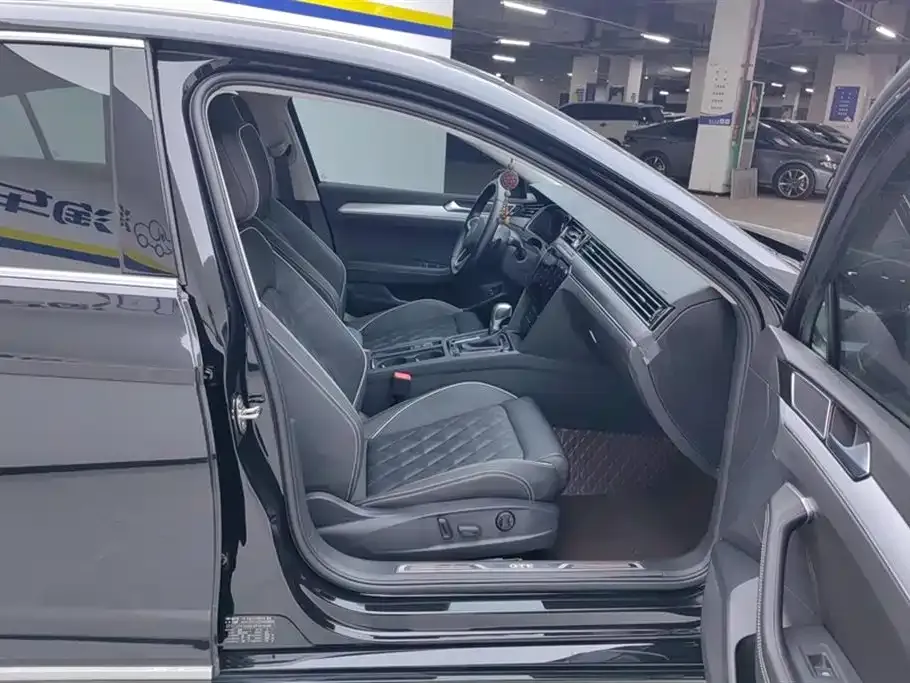 Volkswagen Magotan GTE PHEV 2024 из CN, фото 8