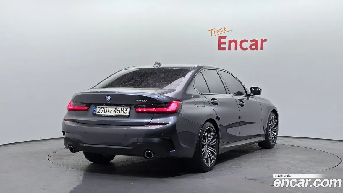 BMW 3-Series 2021 из KR, фото 8