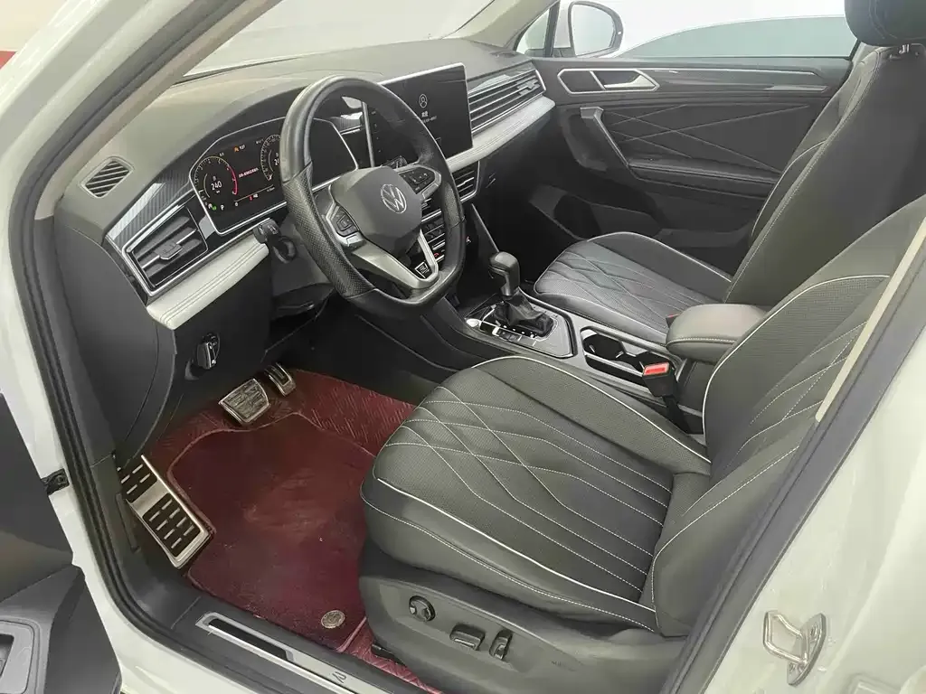 Volkswagen Tiguan L 2024 из CN, фото 10