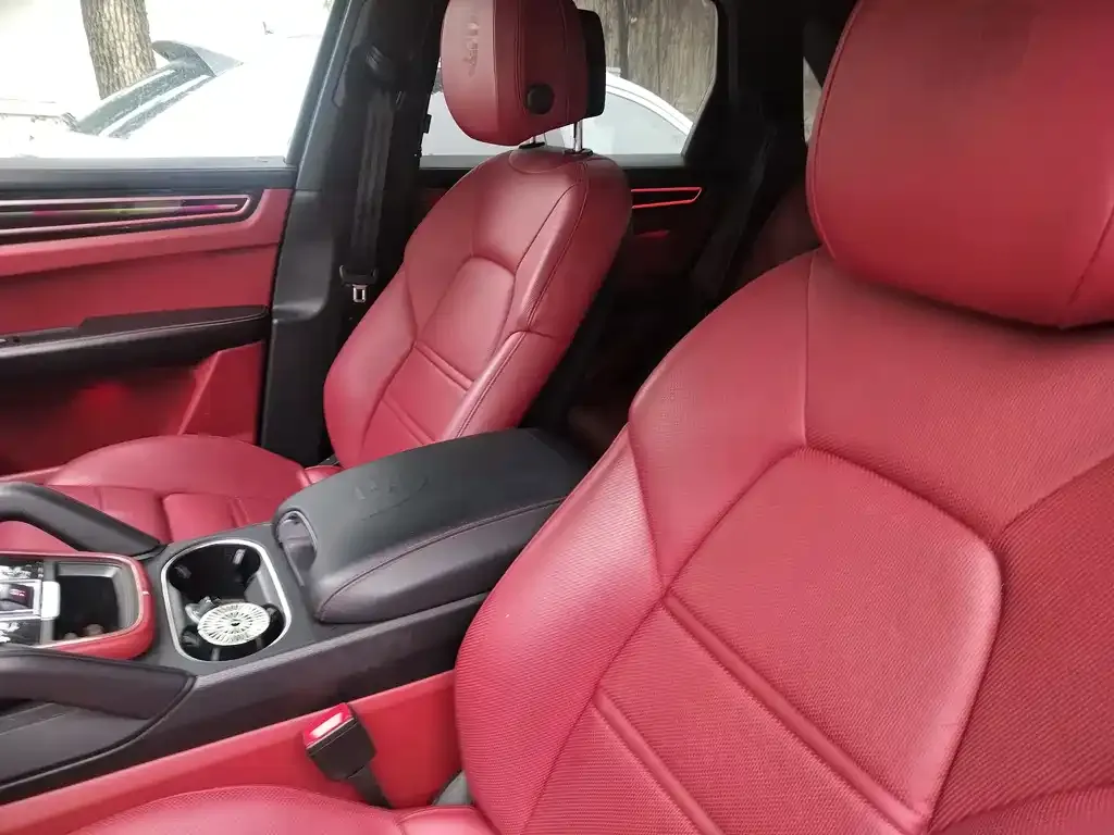 Porsche Cayenne 2023 из CN, фото 2